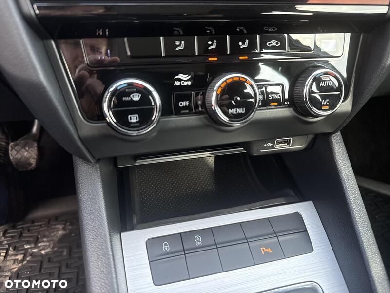 Skoda Octavia 1.5 TSI GPF ACT Ambition - 17