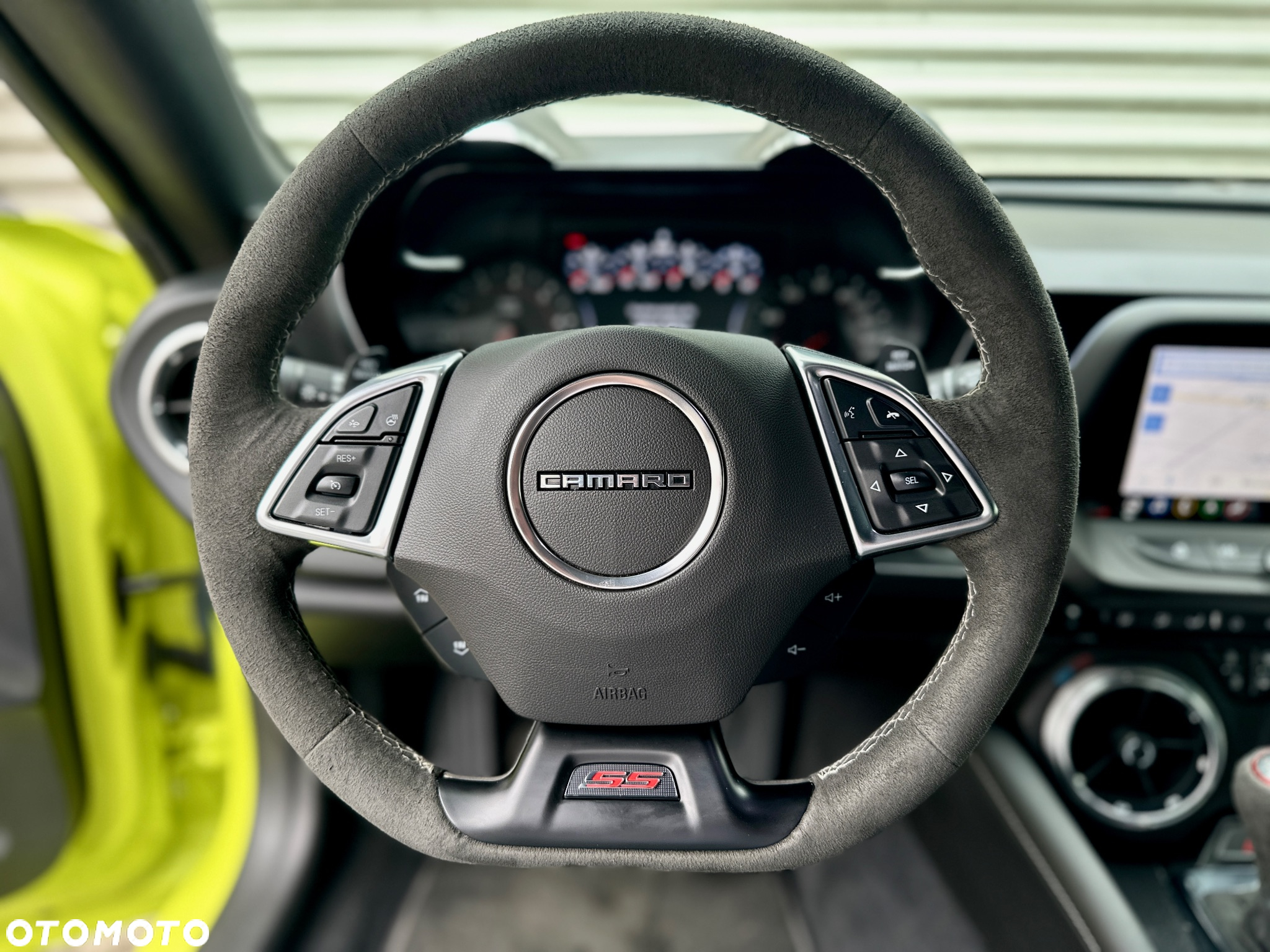 Chevrolet Camaro - 16