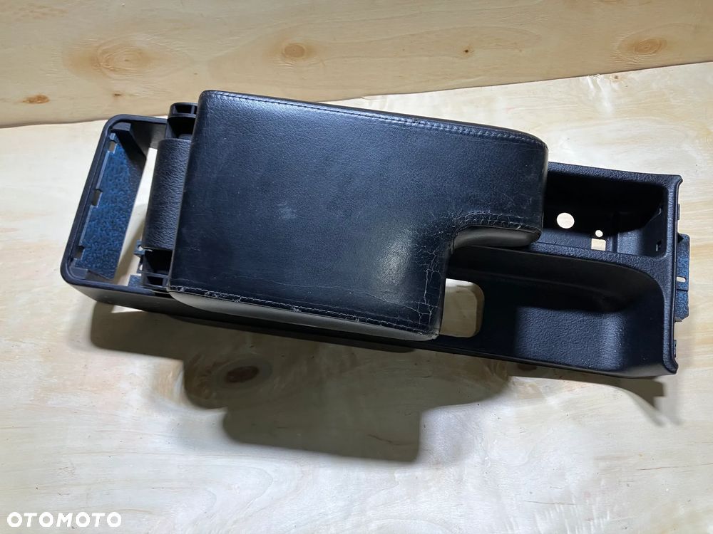 PODŁOKIETNIK BMW E36 COUPE CABRIO TUNEL CZARNA SKÓRA 8167823 8132468 8162137 ANGLIK - 3