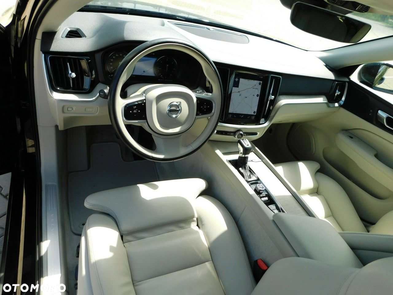 Volvo V60 - 16