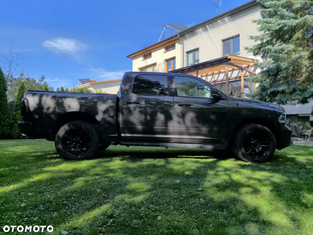 Dodge RAM 5.7 4x4 - 9