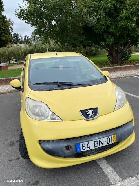 Peugeot 107 1.4 HDi Trendy - 2