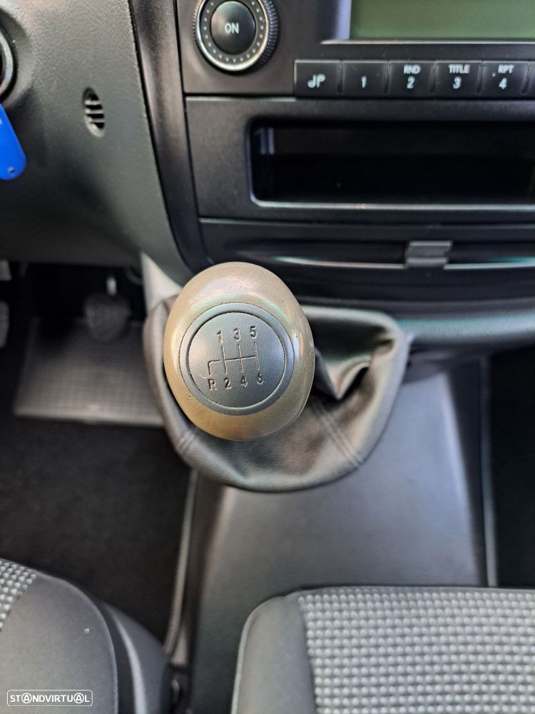 Mercedes-Benz Vito Tourer - 11