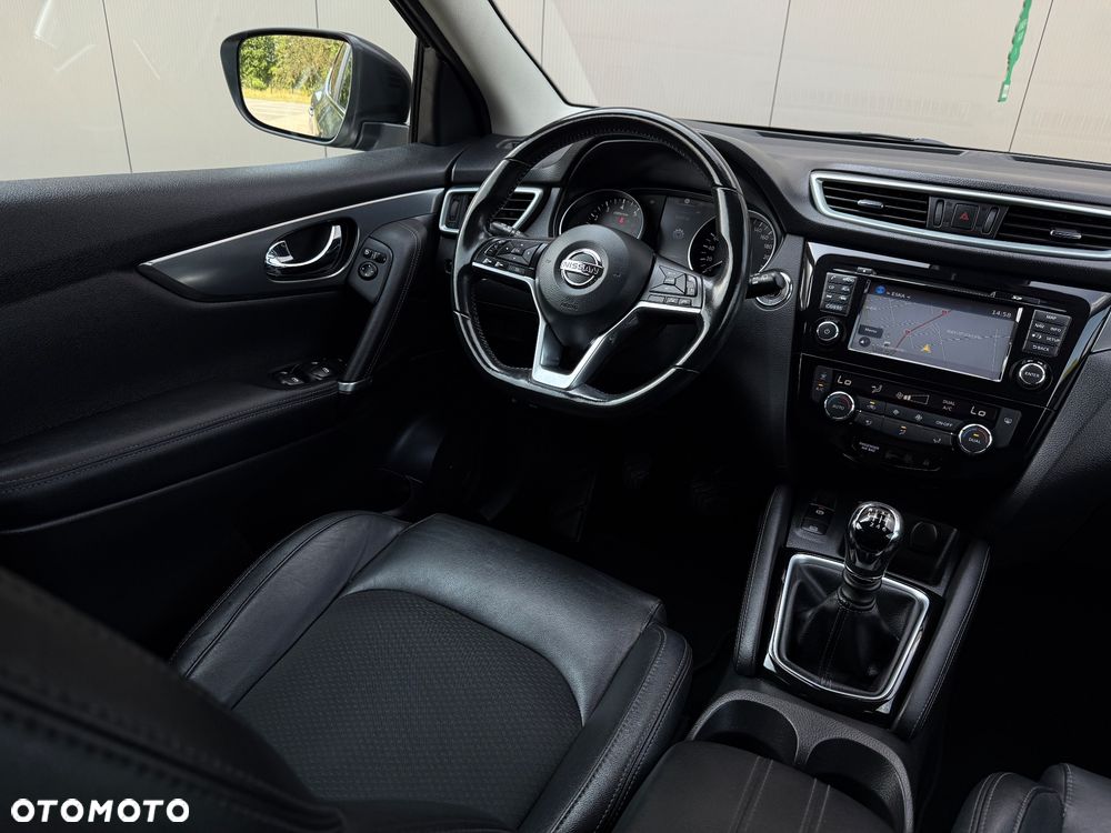 Nissan Qashqai 1.3 DIG-T Tekna - 15