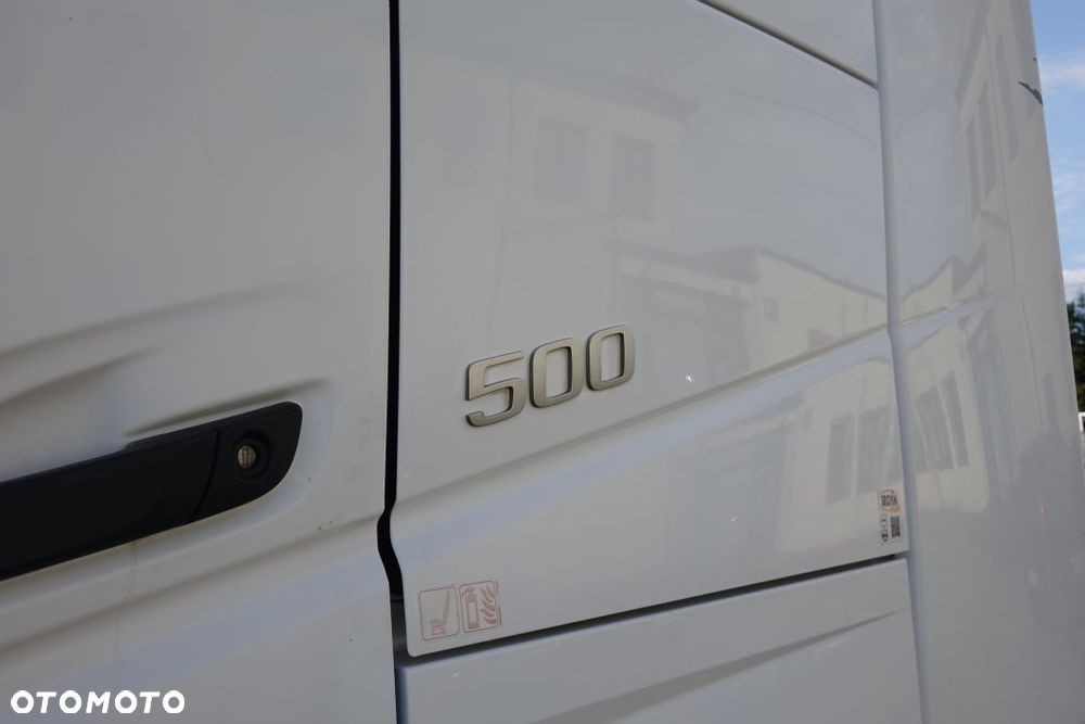 Volvo FH 500 GLOBETROTTER / EURO 6 / STANDARD / AUTOMAT / KLIMATYZACJA POSTOJOWA / LODÓWKA / 2 ZBIORNIKI - 10