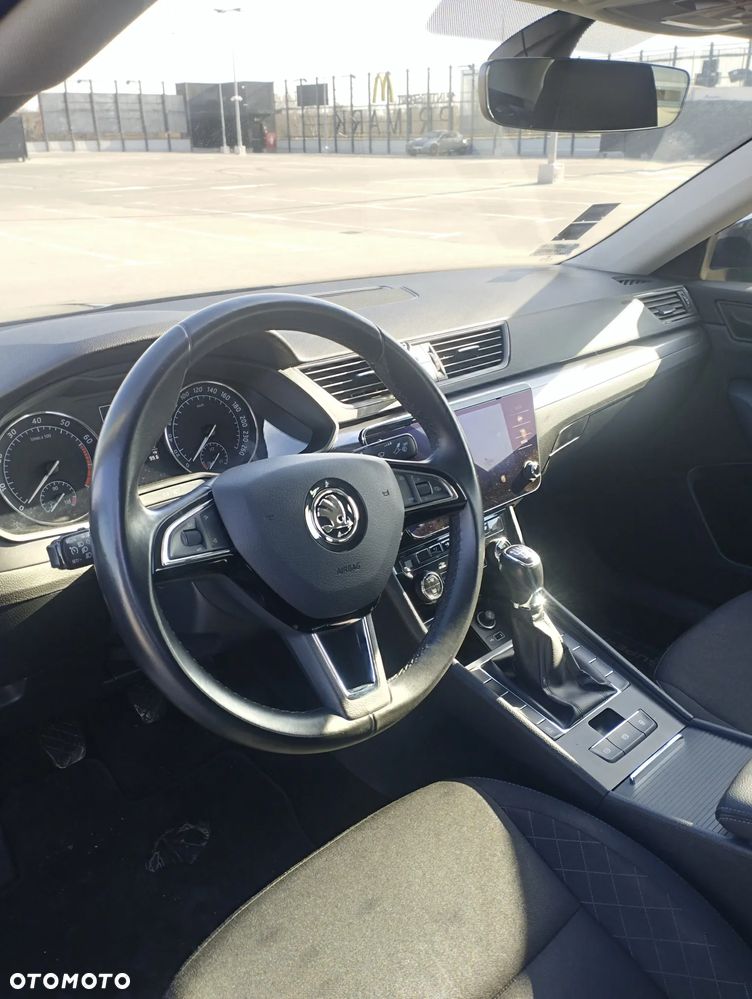 Skoda Superb 1.5 TSI ACT Active - 9