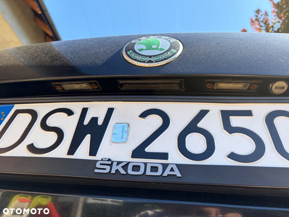 Skoda Superb 1.8T Platinum - 36