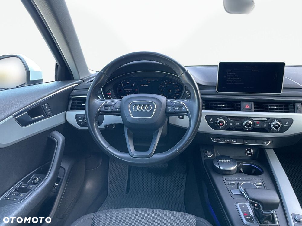 Audi A4 Limousine - 15