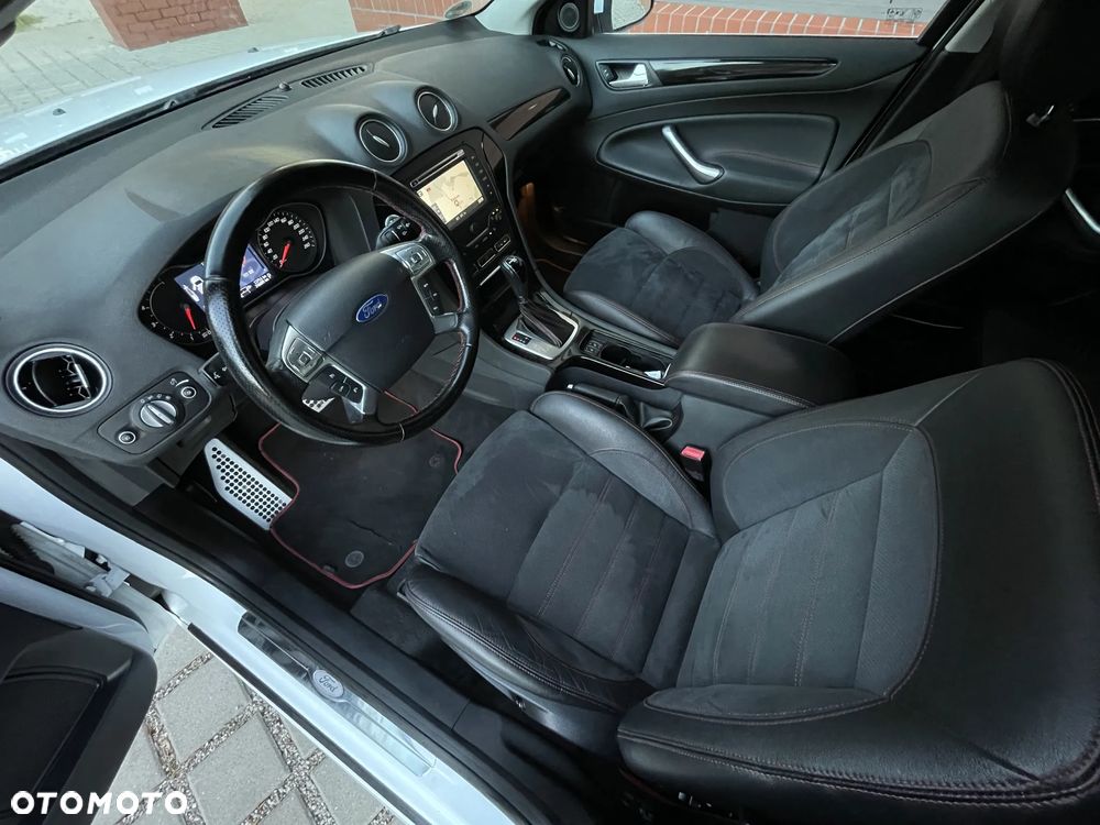 Ford Mondeo 2.0 TDCI Titanium S - 19