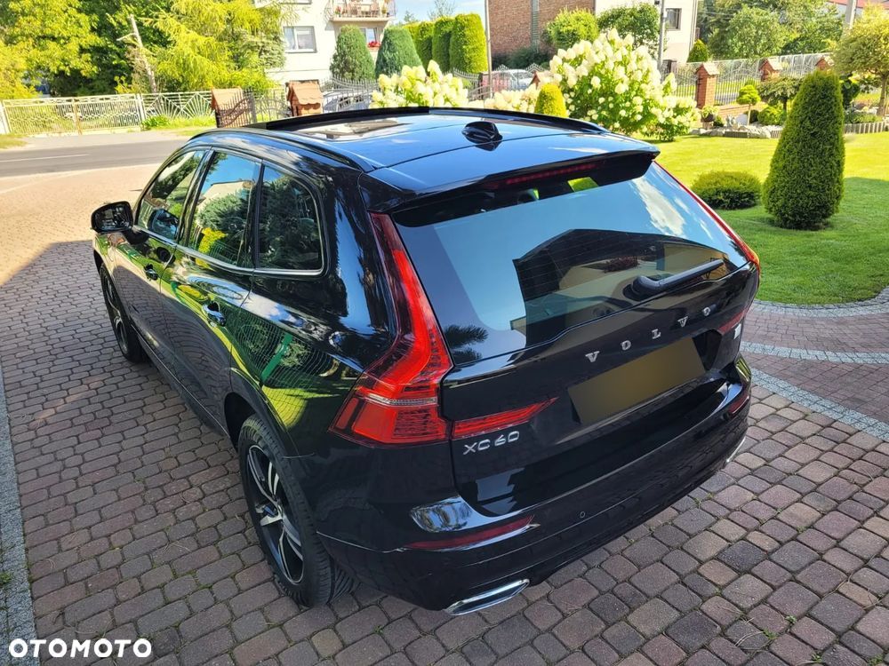 Volvo XC 60 T6 AWD Recharge Geartronic RDesign - 6