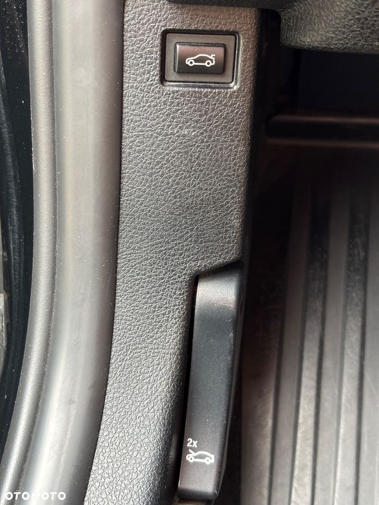 BMW Seria 3 - 18