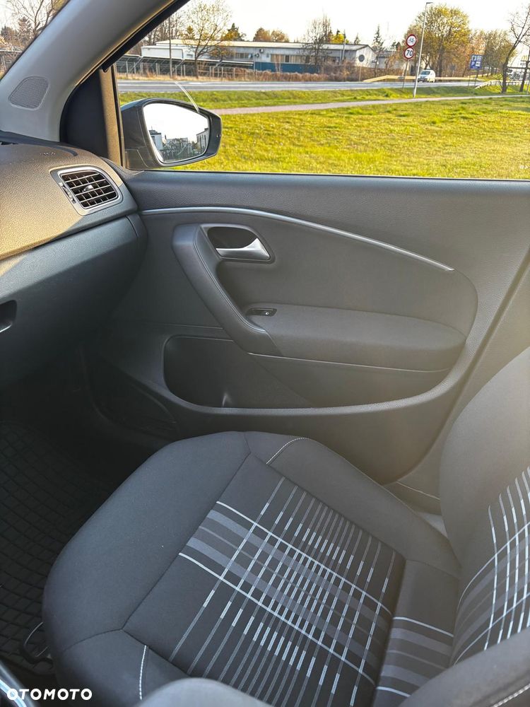 Volkswagen Polo 1.0 Lounge - 10