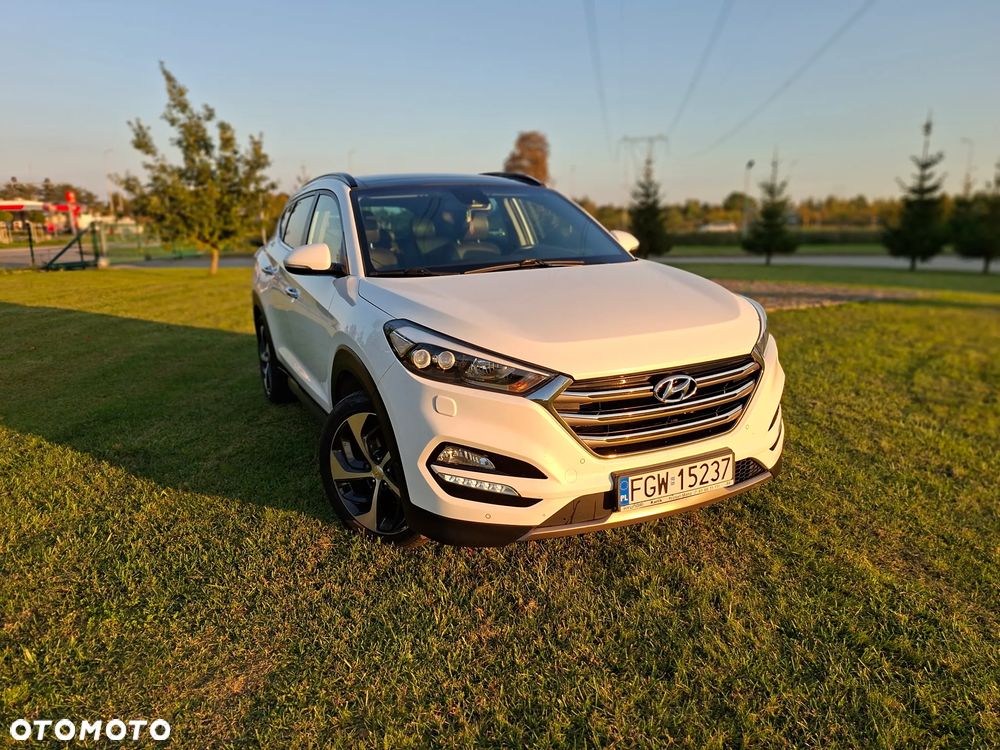 Hyundai Tucson 2.0 CRDi 4WD Automatik Intro Edition - 4