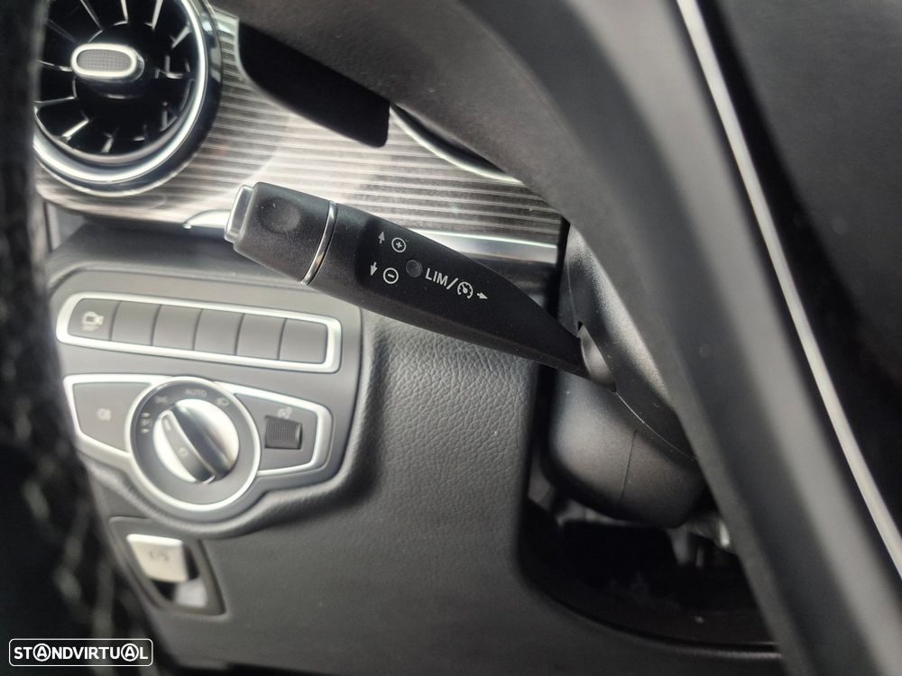 Mercedes-Benz V 250 d Longo Avantgarde - 16