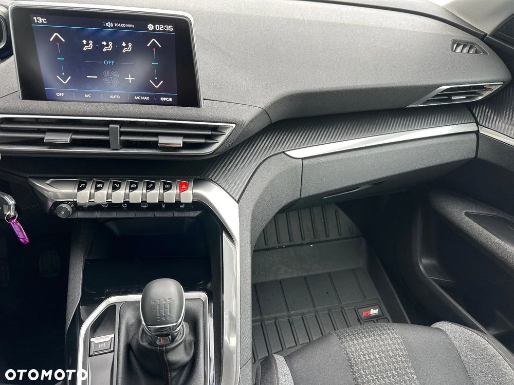 Peugeot 5008 2018