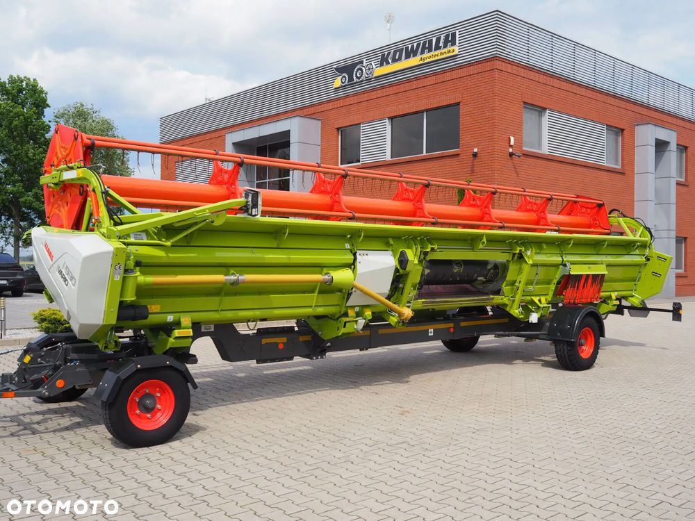 Claas Lexion 760TT + V930 - 12