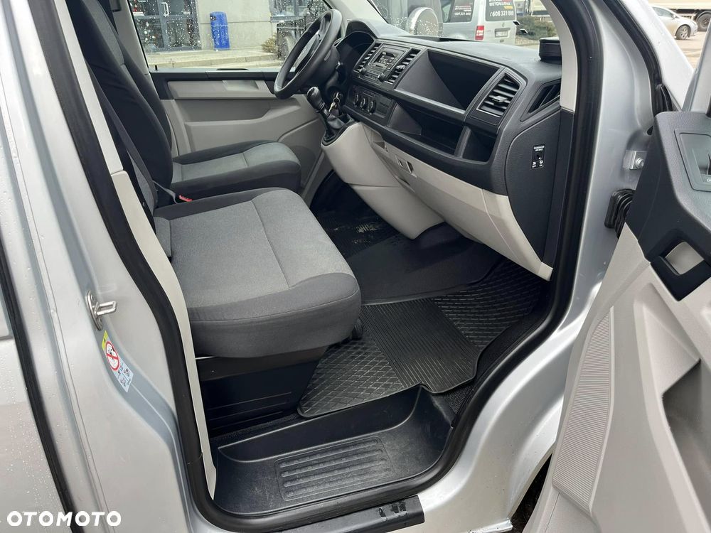 Volkswagen T6 Transporter Long - 17