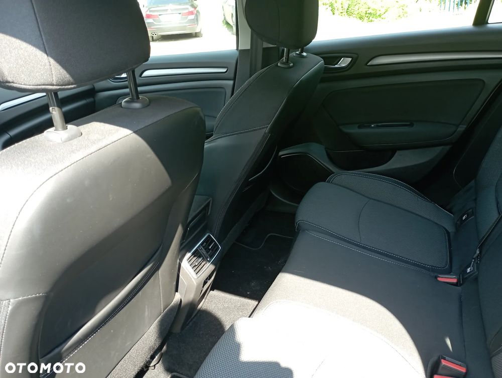 Renault Megane 1.3 TCe FAP Equilibre - 5