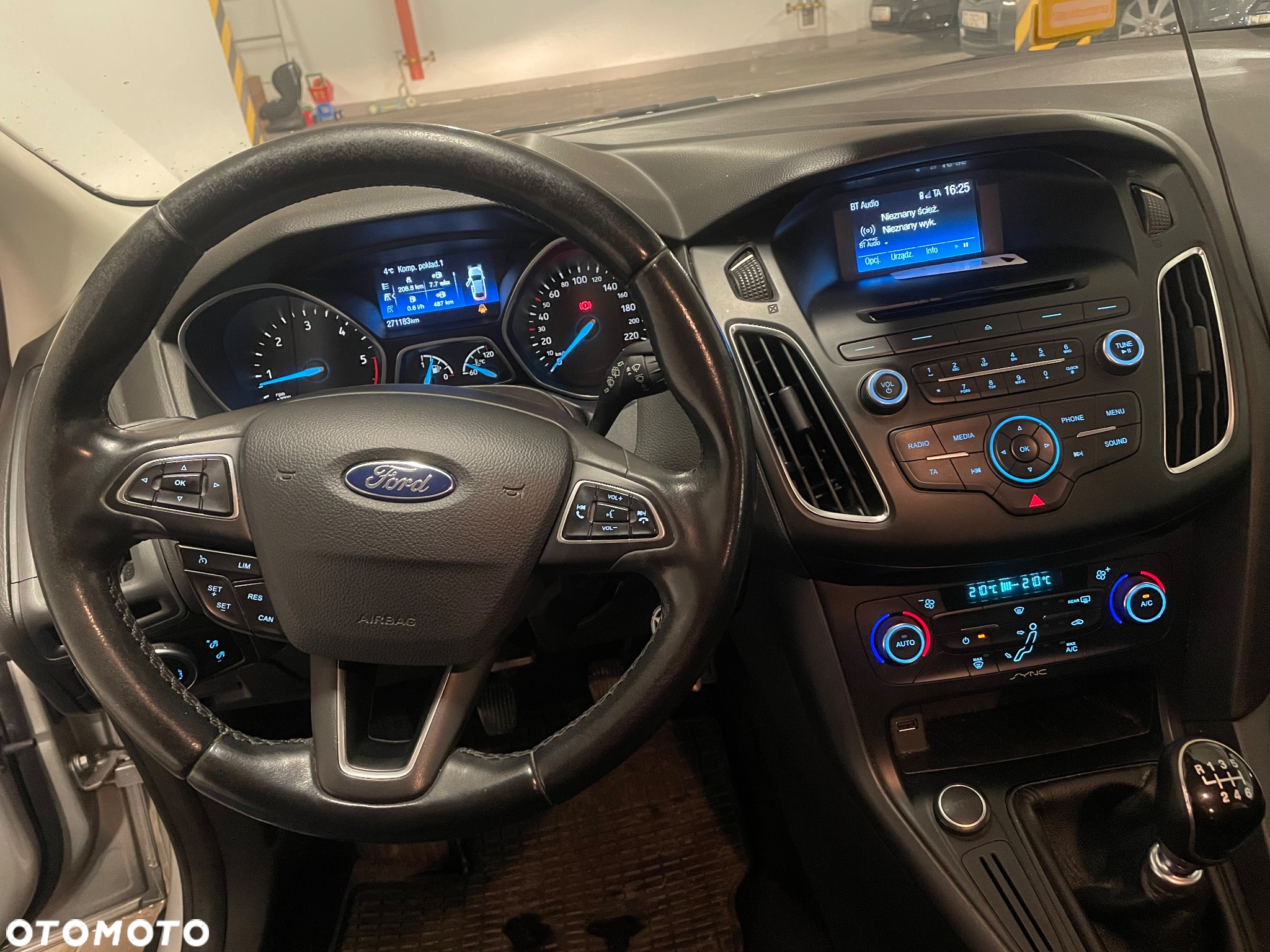 Ford Focus - 7