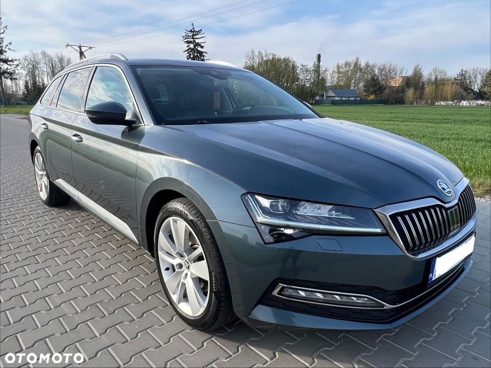 Skoda Superb 2.0 TDI 4x4 DSG Premium Edition - 9