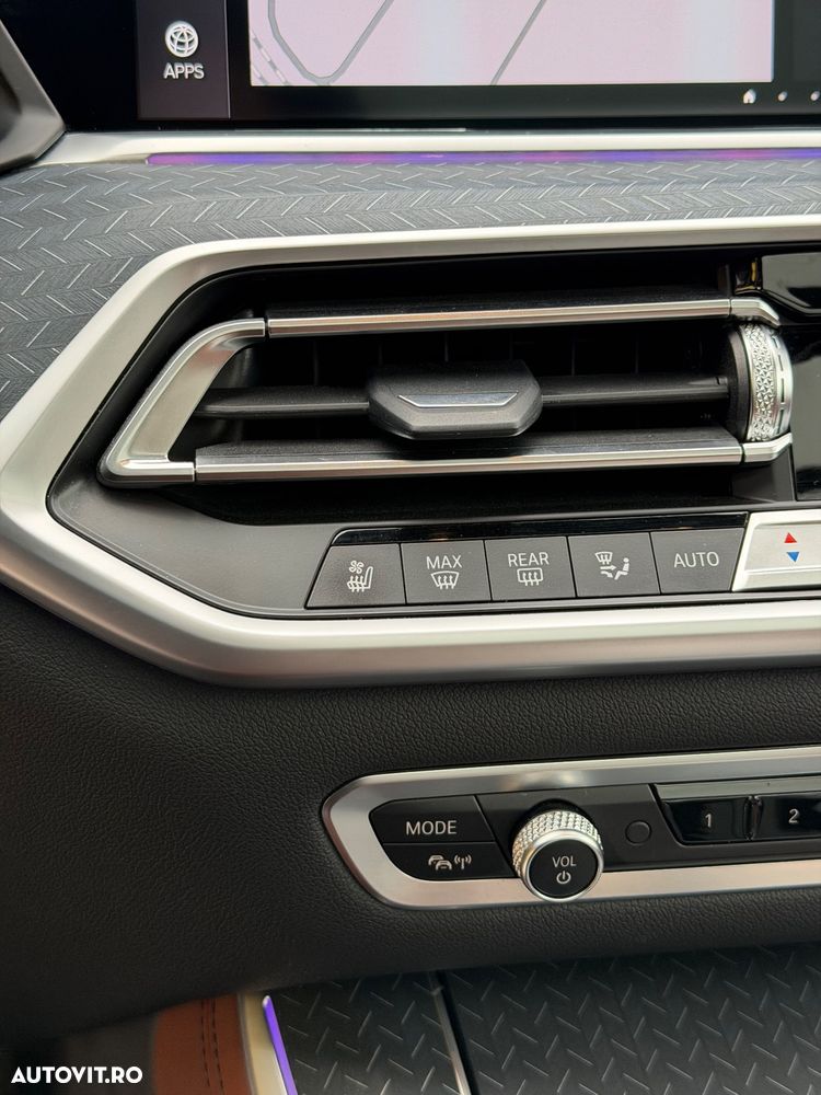 BMW X5 xDrive45e - 25