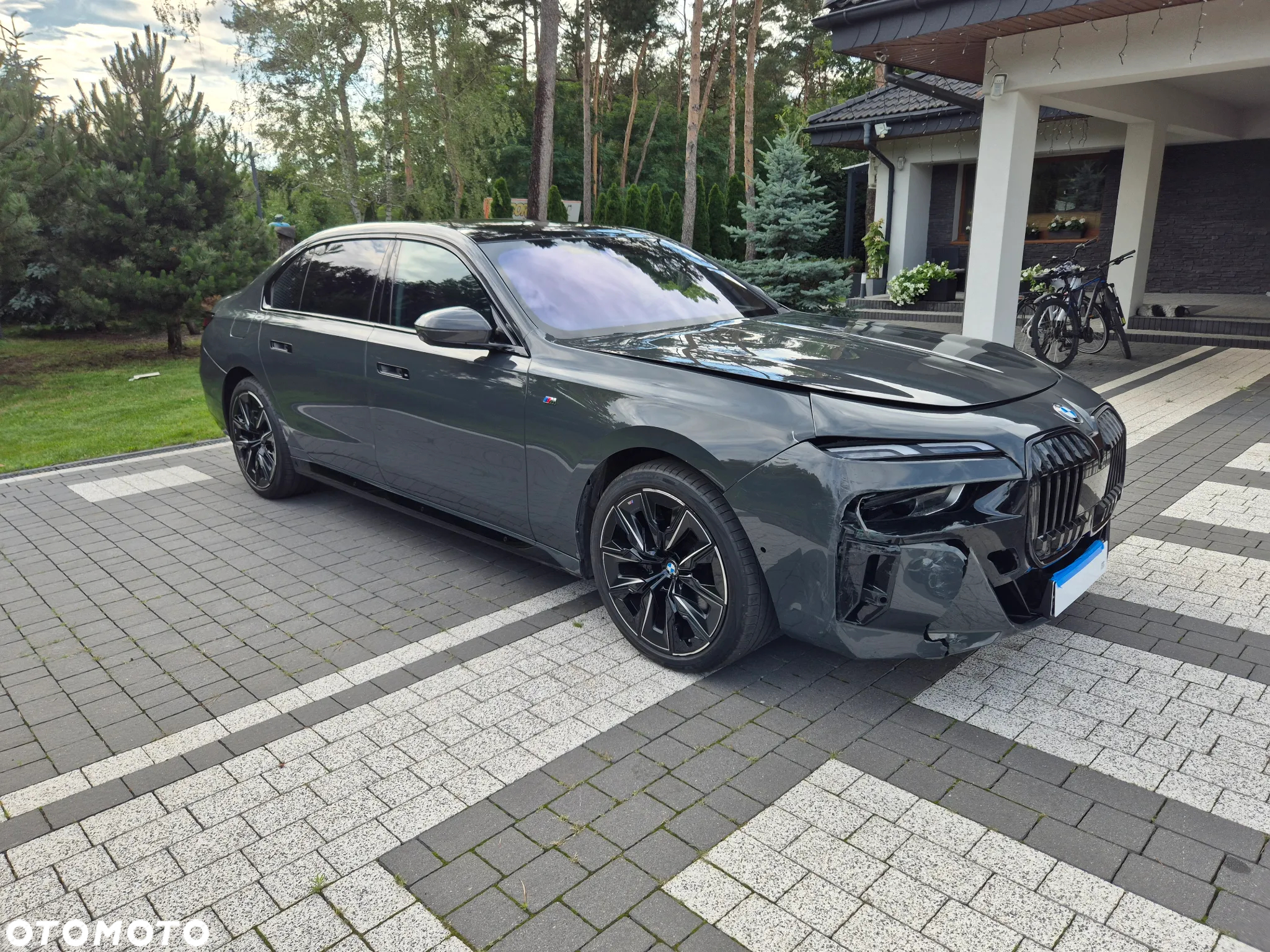 BMW Seria 7 740d xDrive - 8