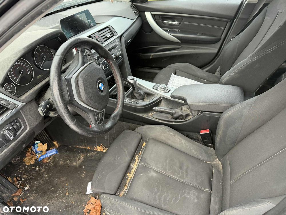 BMW Seria 3 320d - 13