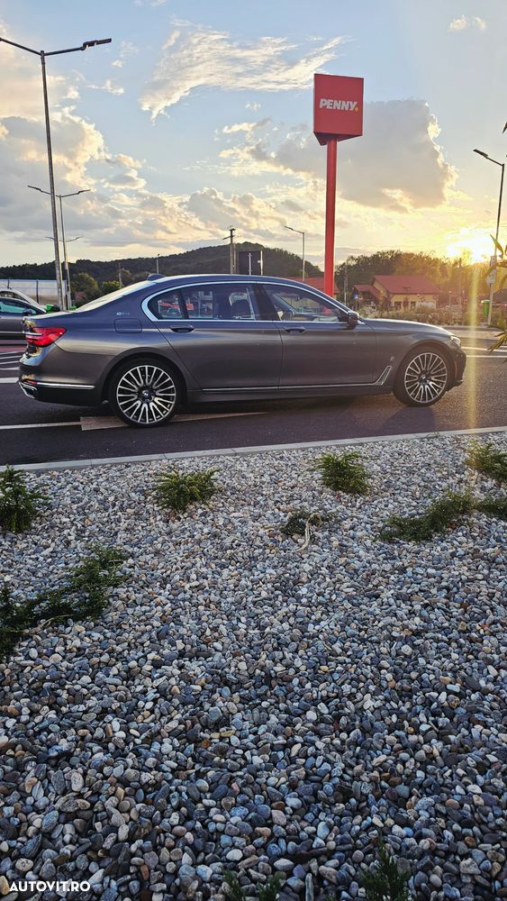 BMW Seria 7 740Le xDrive iPerformance - 6