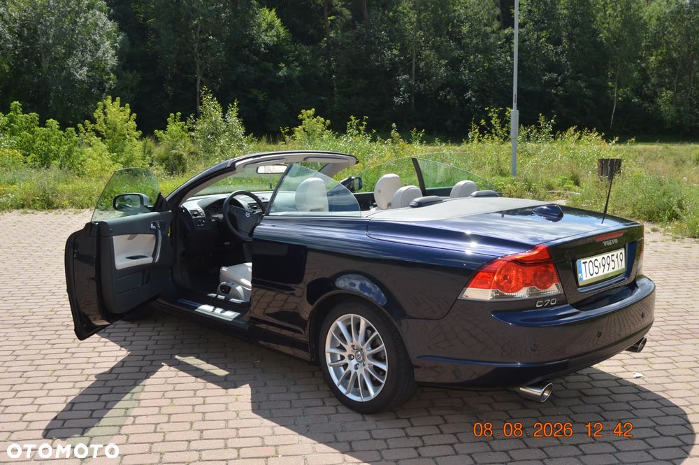 Volvo C70 T5 Summum - 8