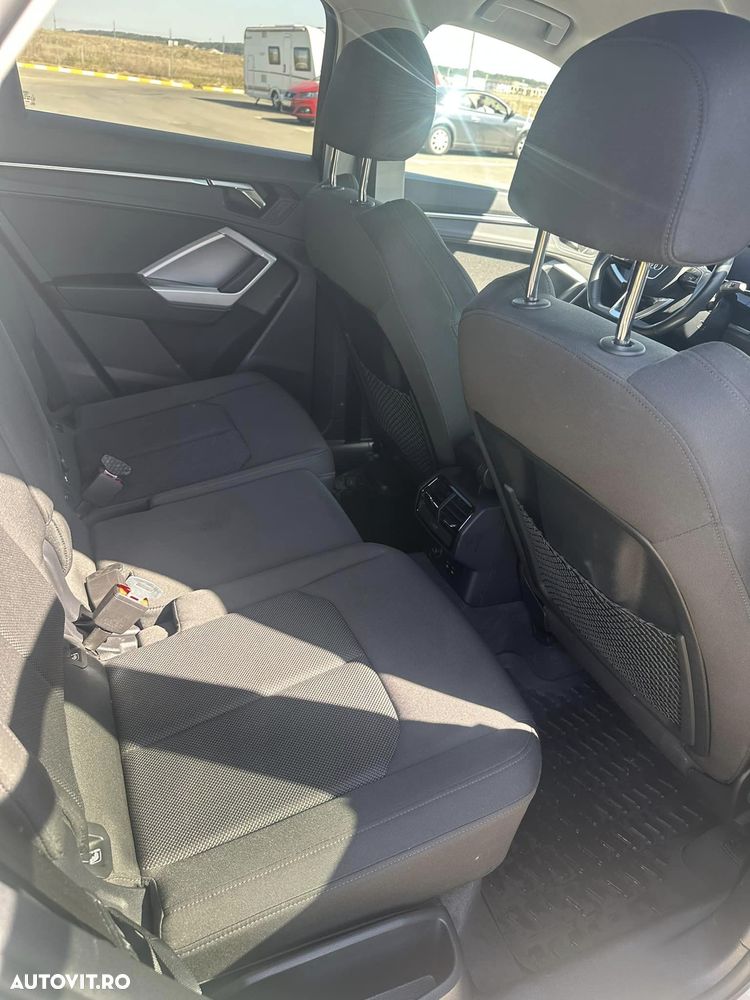 Audi Q3 2.0 35 TDI S tronic - 12