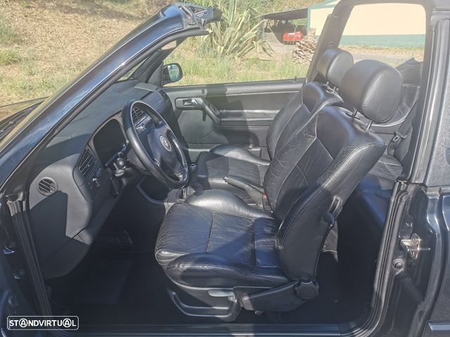 VW Golf Cabriolet 1.6 - 30