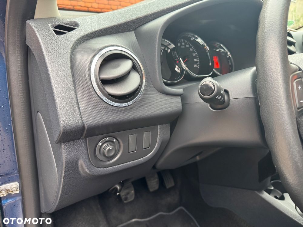 Dacia Sandero 1.2 16V Laureate - 23