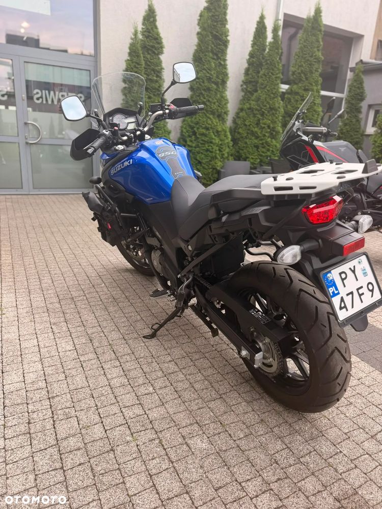 Suzuki V-STROM - 4