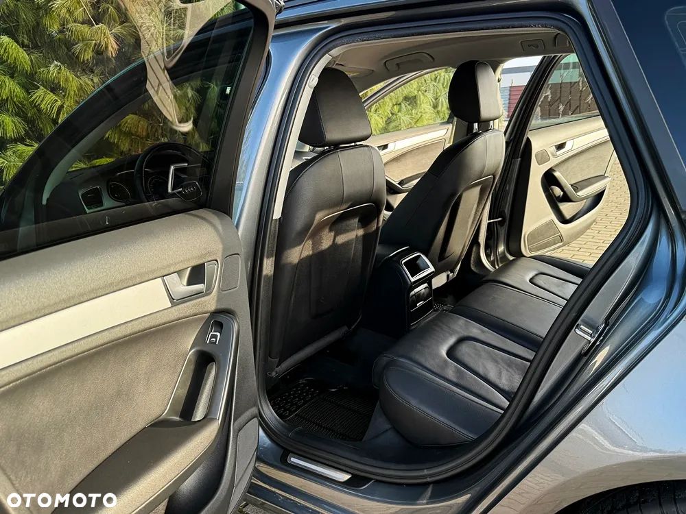 Audi A4 Avant 2.0 TDI DPF Ambition - 22