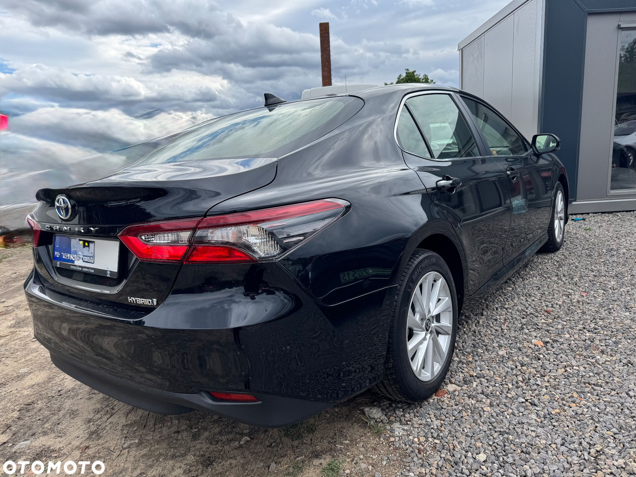 Toyota Camry 2.5 Hybrid Comfort CVT - 4