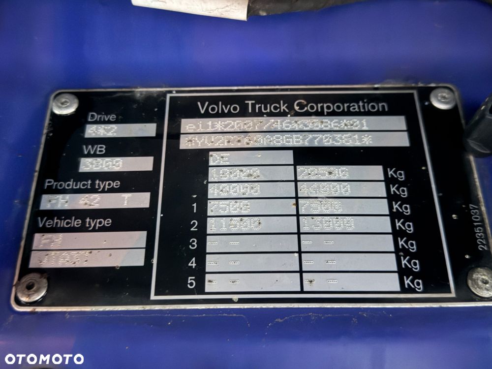 Volvo 540 XL z Niemiec aerograf TV Show Truck pełne wyposażenie skóry - 26