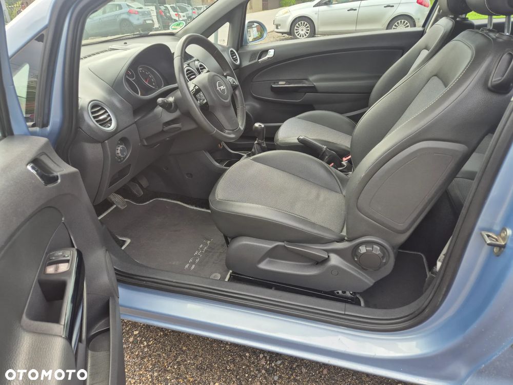 Opel Corsa 1.2 16V Limited Edition - 14