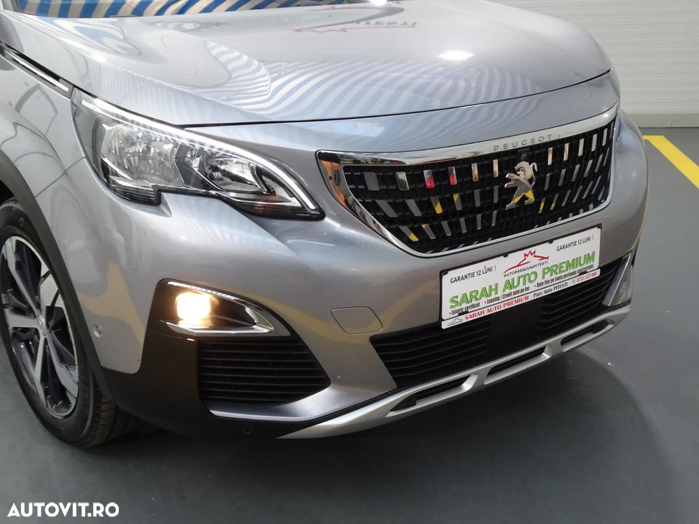 Peugeot 3008 1.2 PureTech Turbo S&S EAT6 GT-Line - 32
