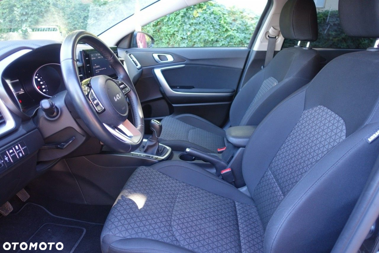 Kia Ceed - 7