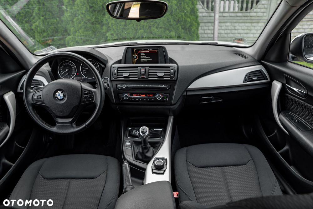 BMW Seria 1 116i Sport Line - 15