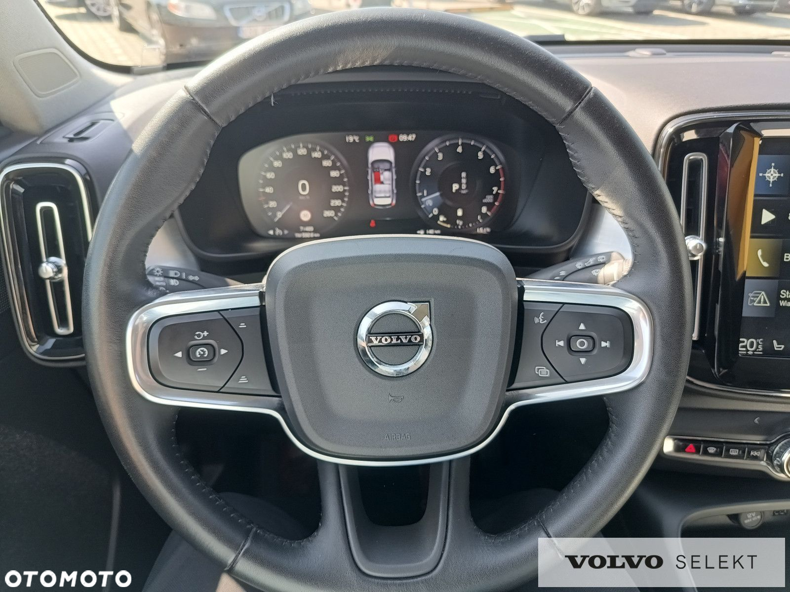 Volvo XC 40 - 32
