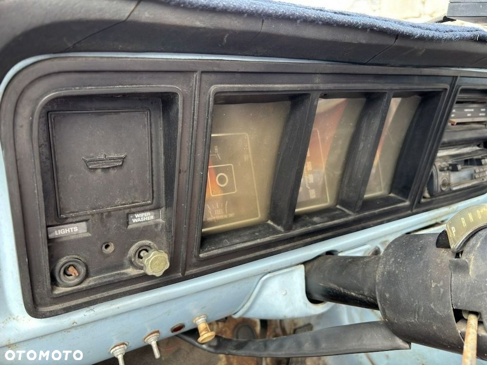 Ford Inny - 13