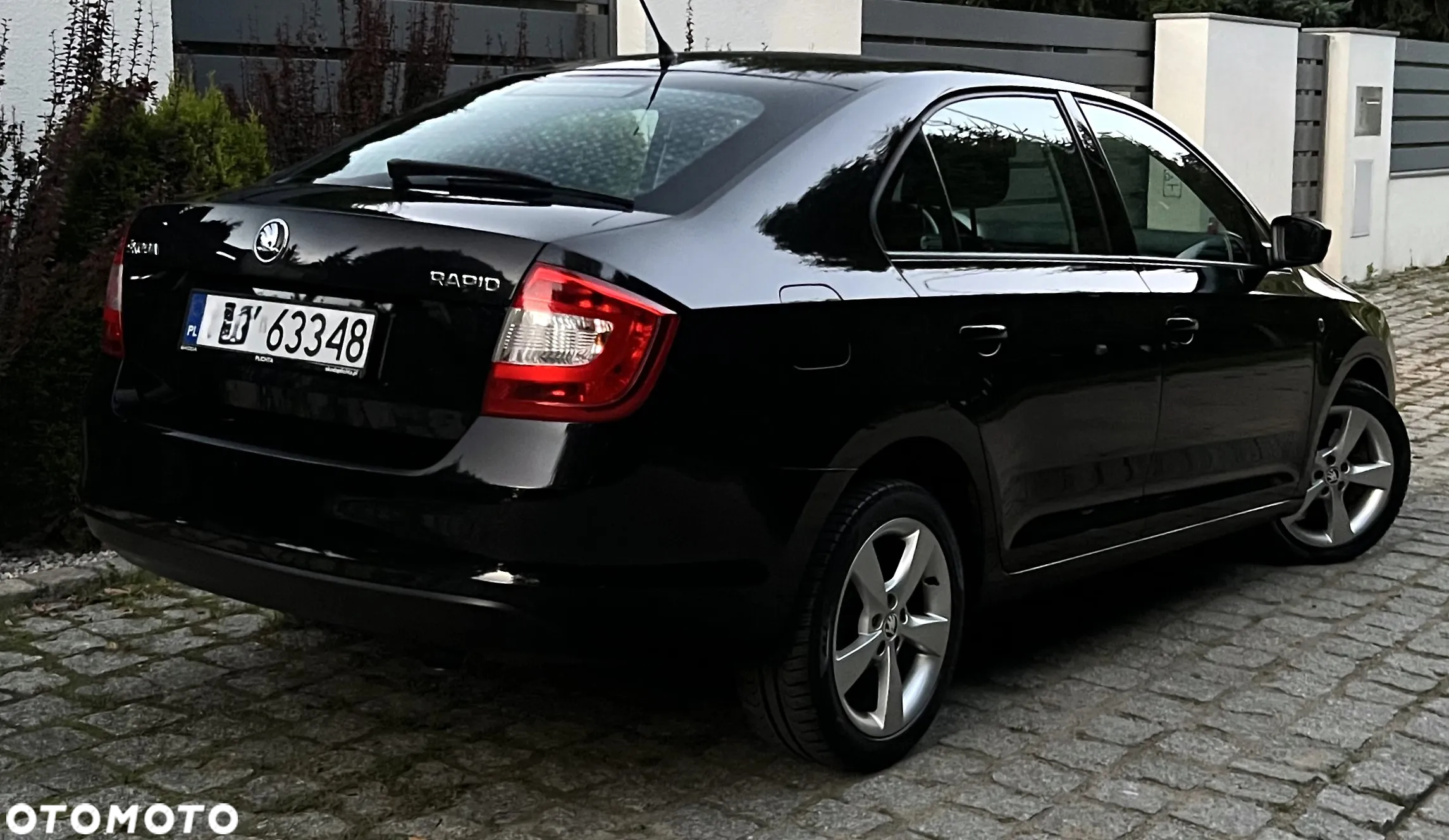 Skoda RAPID Spb 1.6 TDI DPF Style Plus - 38