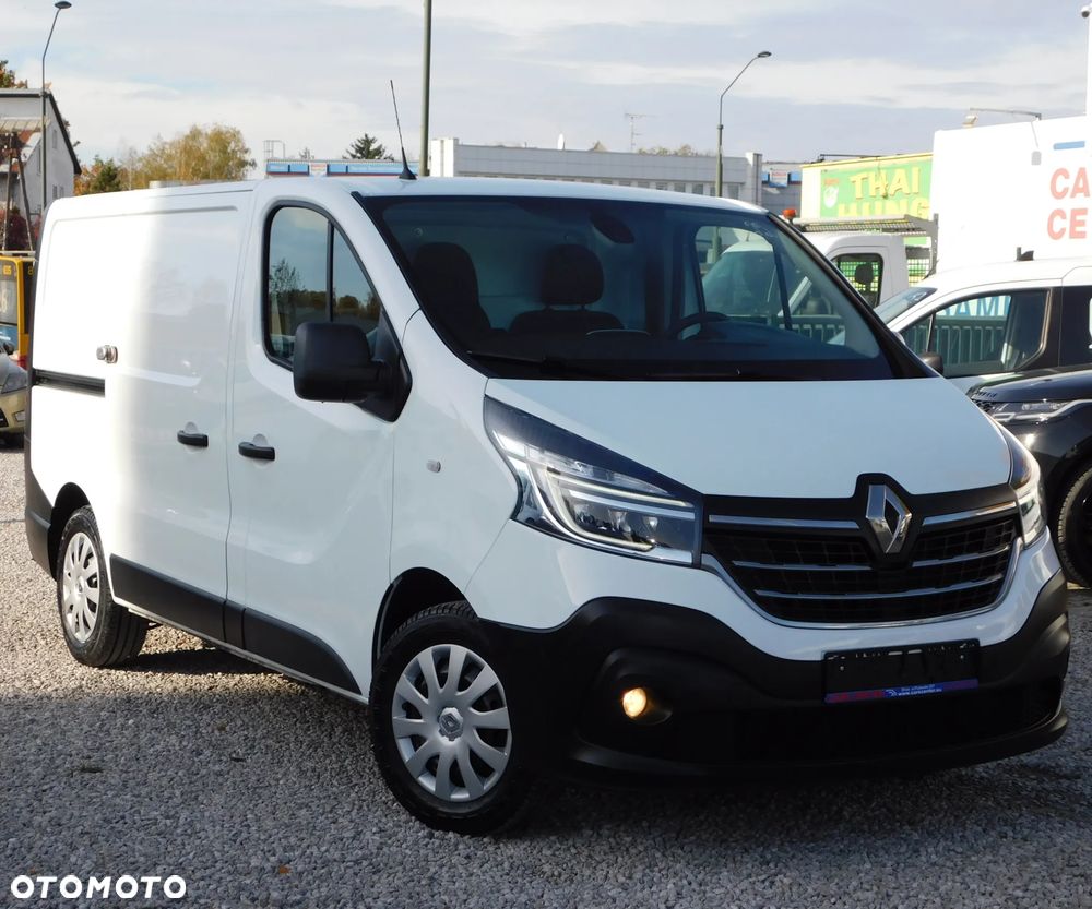 Renault Trafic - 14