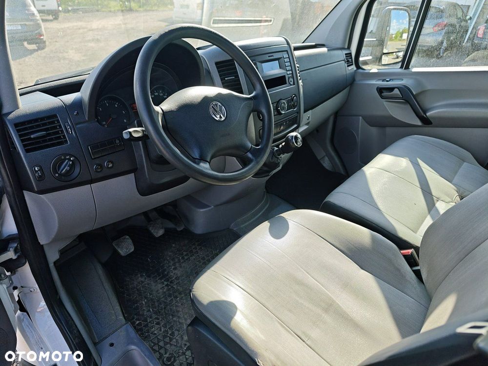 Volkswagen Crafter - 11