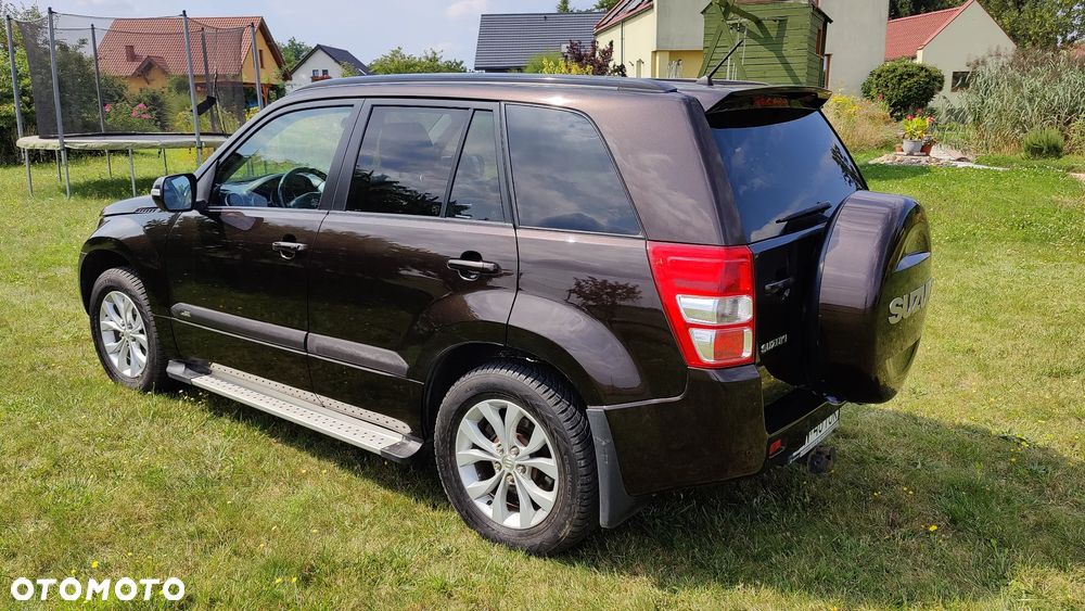 Suzuki Grand Vitara 2.4 Premium EU5 - 7