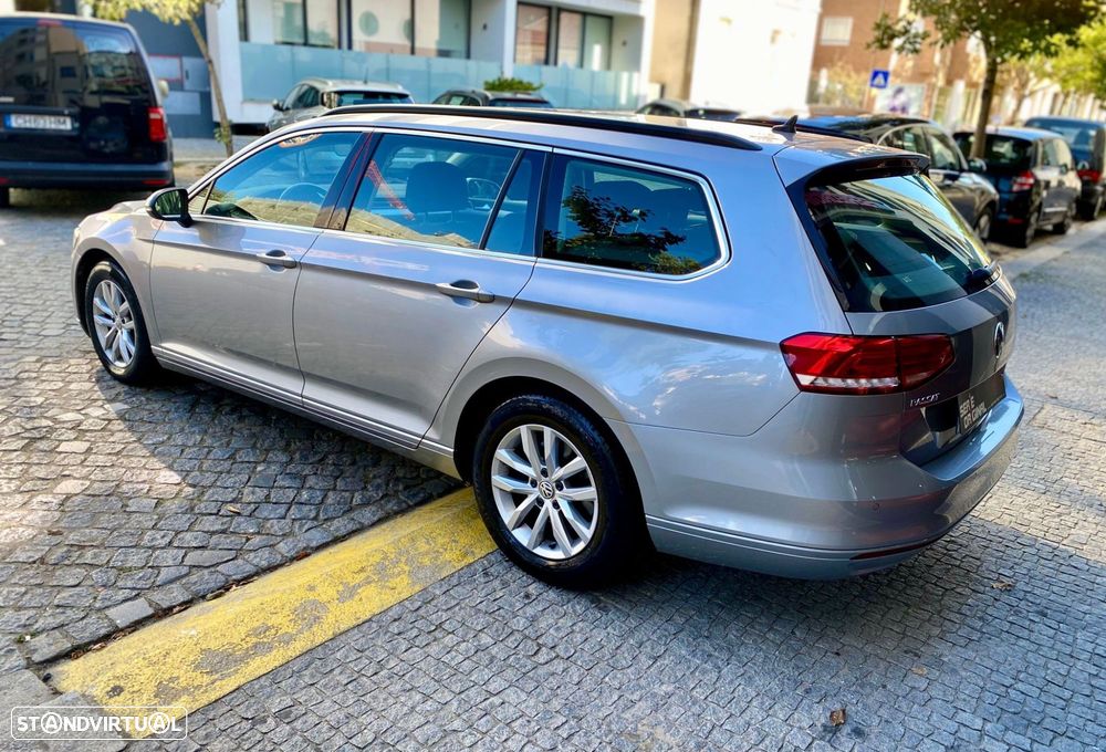 VW Passat Variant 2.0 TDI Confortline DSG - 8
