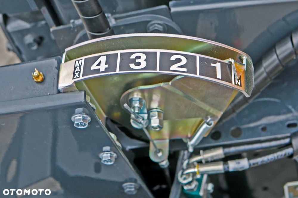 Capello Przystawka do kukurydzy Capello Quasar R6 do każdego kombajnu Claas i New Holland - 21