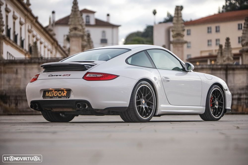 Porsche 911 (997) Carrera GTS PDK - 31
