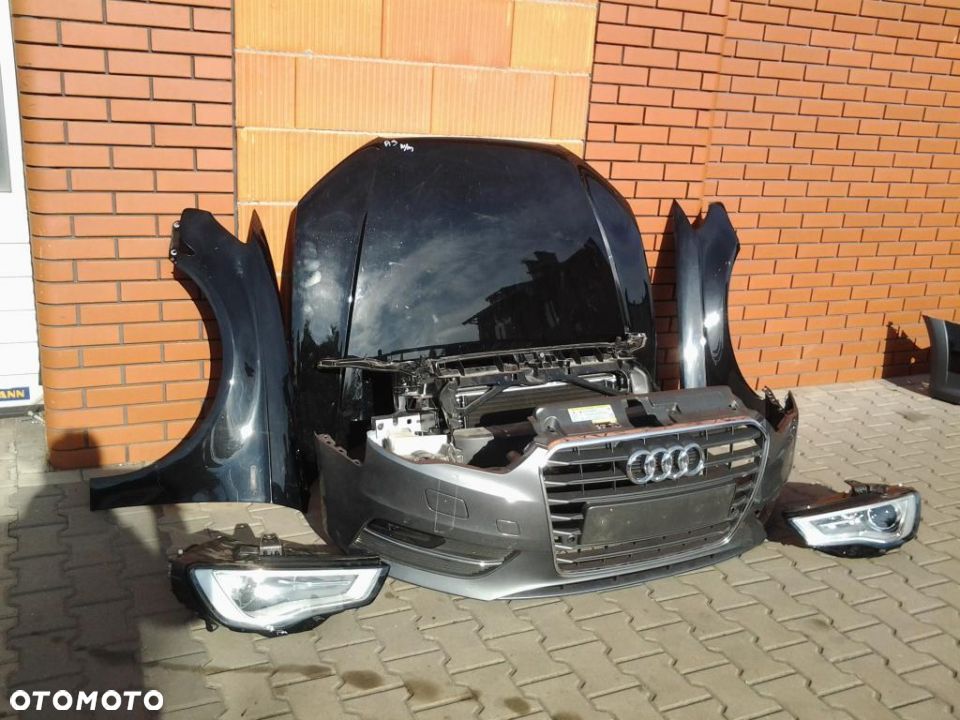 MASKA BŁOTNIK ZDERZAK REFLEKTOR AUDI A3 8V0 2012- - 1
